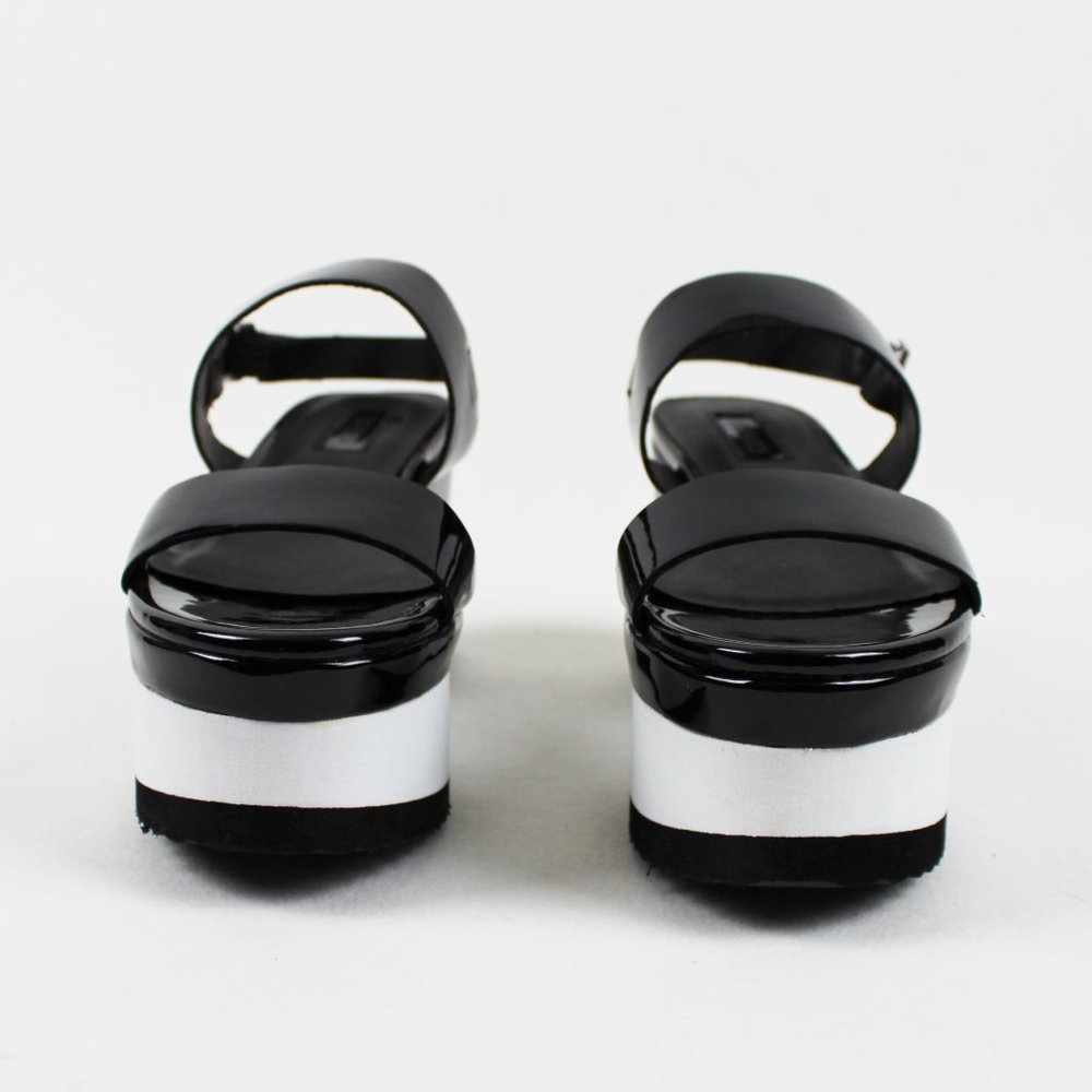 Forever 21 Monochrome Platform Sandals - Picture 4 of 16